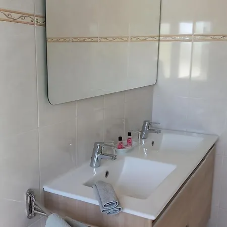 Quinta Laranjal Da Arrabida Bed and Breakfast 4*