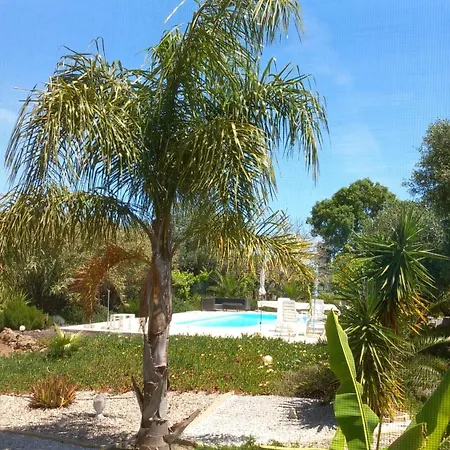 Quinta Laranjal Da Arrabida Bed and Breakfast