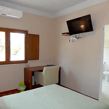 فندق مبيت وإفطار Quinta Laranjal Da Arrabida 4*